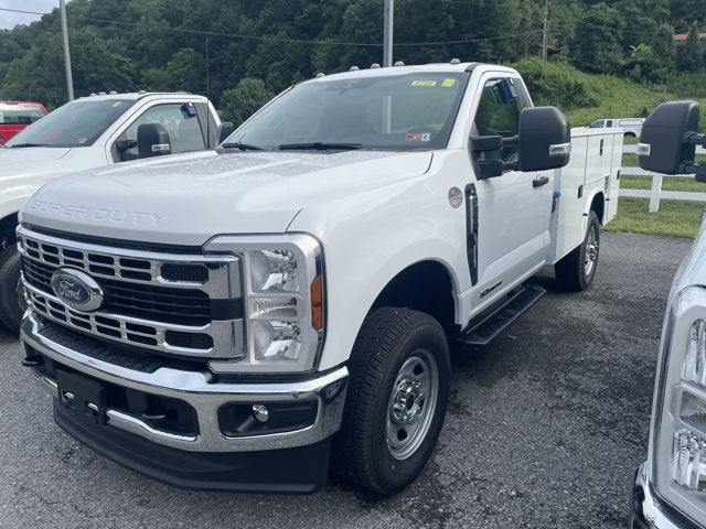 2025 Ford Super Duty F-350 SRW F-350® XL