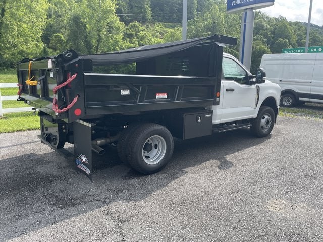 2025 Ford Super Duty F-350 DRW F-350® XL