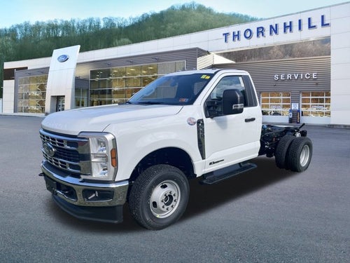 2026 Ford Super Duty F-350 DRW "XL 4WD REG CAB 145"" WB 60"