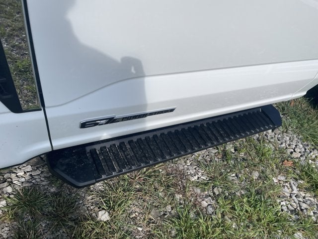 2026 Ford Super Duty F-350 DRW "XL 4WD REG CAB 145"" WB 60"