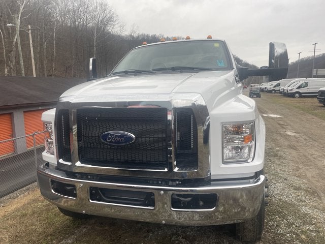 2026 Ford F-750 STRAIGHT FRAME REG CAB