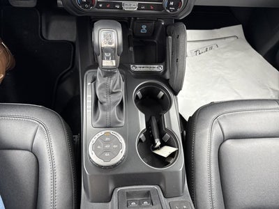 2025 Ford Bronco BADLANDS 4 DOOR ADVANCED