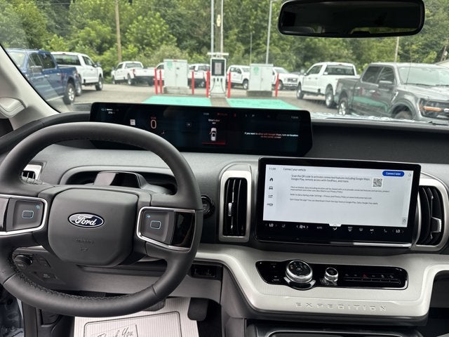 2027 Ford Expedition ACTIVE 4X4
