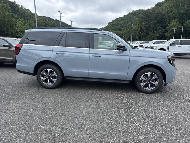 2027 Ford Expedition ACTIVE 4X4