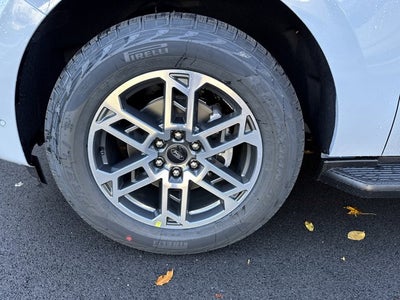 2025 Ford Expedition ACTIVE 4X4