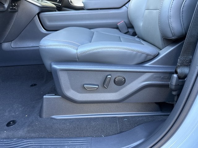 2025 Ford Expedition ACTIVE 4X4