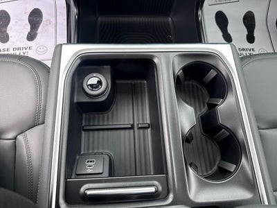 2027 Ford Expedition ACTIVE 4X4