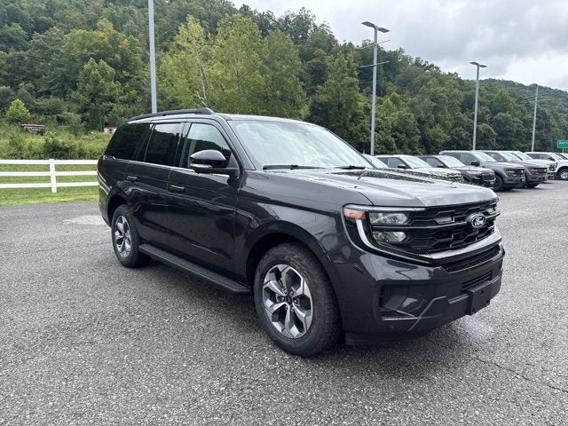 2027 Ford Expedition ACTIVE 4X4