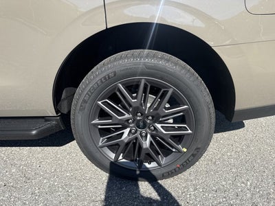 2026 Ford Expedition PLATINUM 4X4