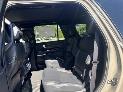 2026 Ford Expedition PLATINUM 4X4