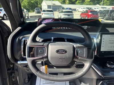 2026 Ford Expedition PLATINUM 4X4