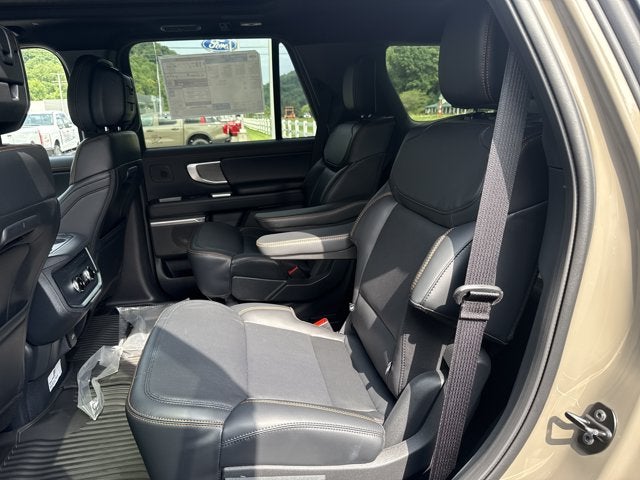 2027 Ford Expedition TREMOR 4X4