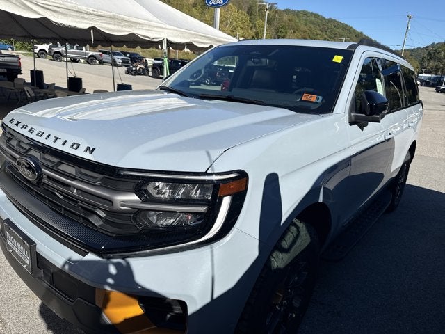 2025 Ford Expedition TREMOR 4X4