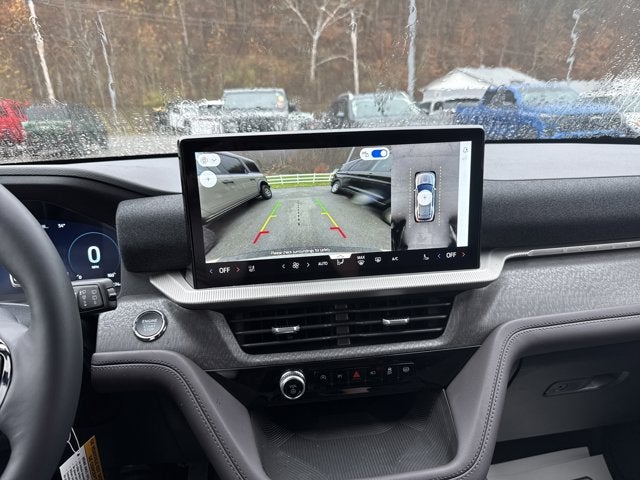 2026 Ford Explorer PLATINUM RWD