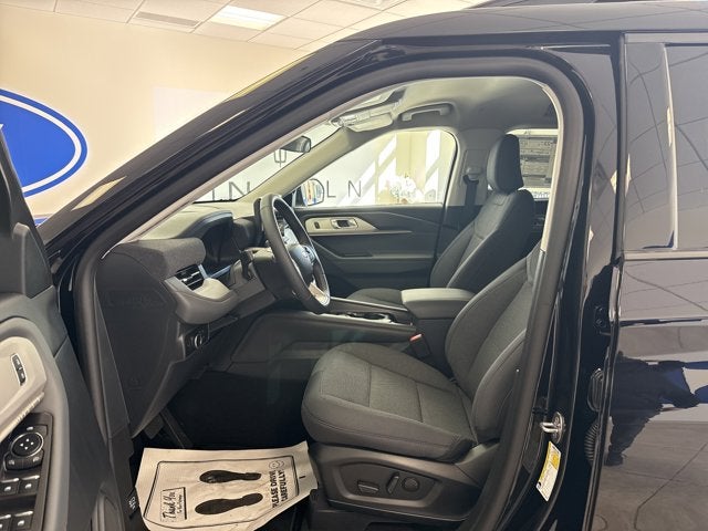 2026 Ford Explorer ACTIVE 4WD