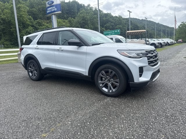 2026 Ford Explorer ACTIVE 4WD