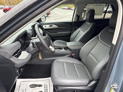 2026 Ford Explorer ACTIVE 4WD