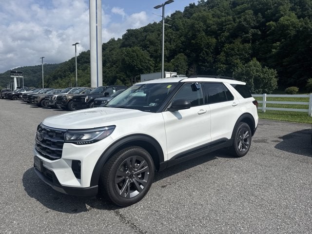 2026 Ford Explorer ACTIVE 4WD