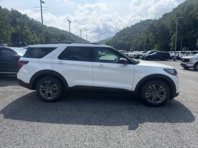 2026 Ford Explorer ACTIVE 4WD