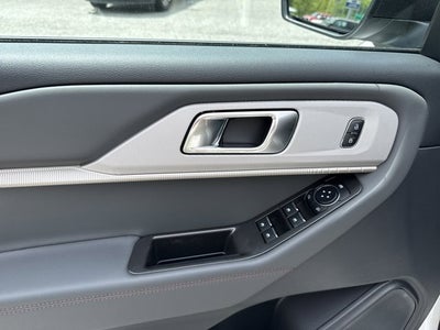 2026 Ford Explorer ACTIVE 4WD