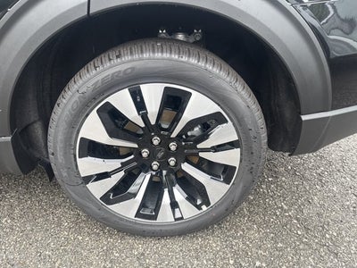 2026 Ford Explorer PLATINUM 4WD