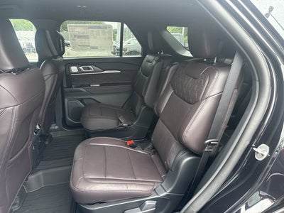 2026 Ford Explorer PLATINUM 4WD