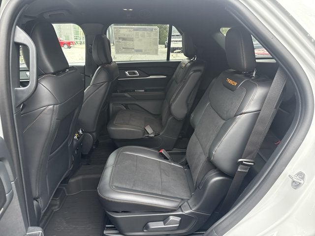 2027 Ford Explorer TREMOR 4WD