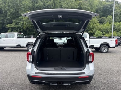 2026 Ford Explorer ST-LINE 4WD