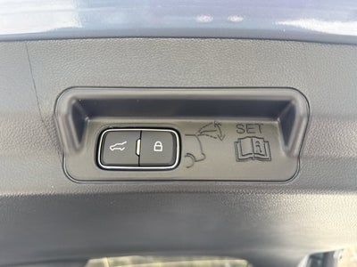 2026 Ford Explorer ST-LINE 4WD