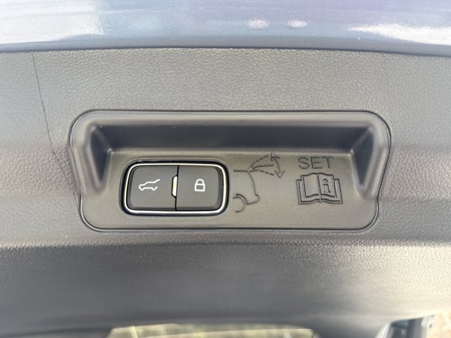 2026 Ford Explorer ST-LINE 4WD