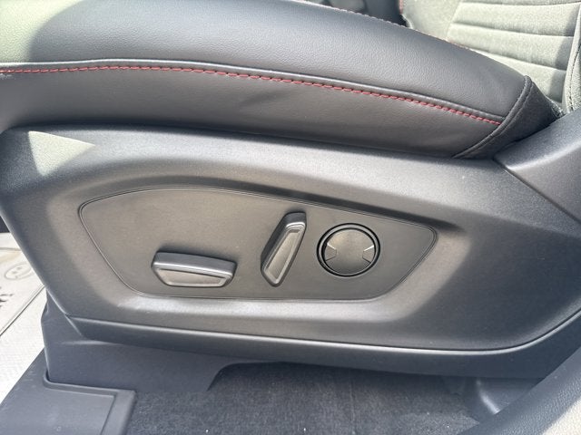 2026 Ford Explorer ST-LINE 4WD