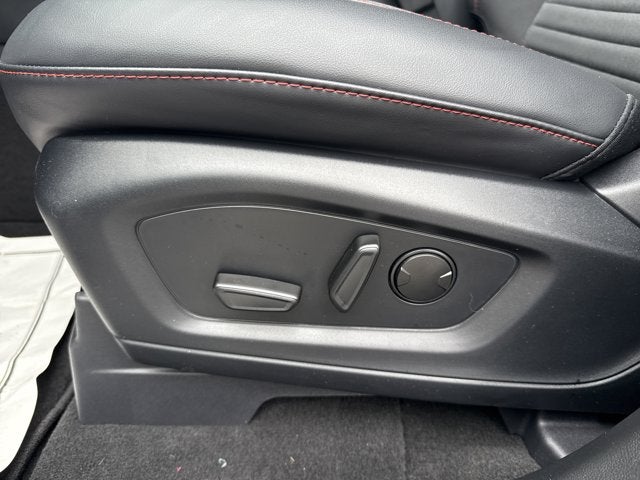 2026 Ford Explorer ST-LINE 4WD