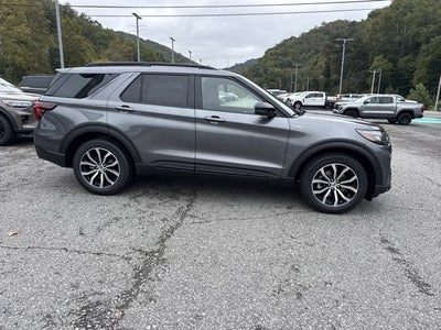 2027 Ford Explorer ST-LINE 4WD