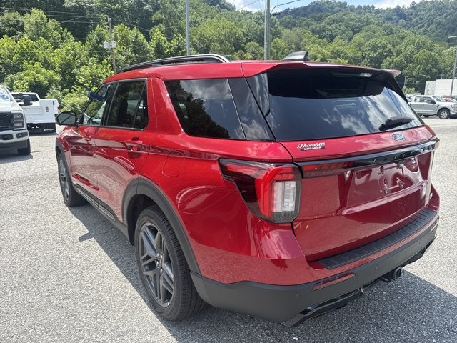 2026 Ford Explorer ST-LINE 4WD