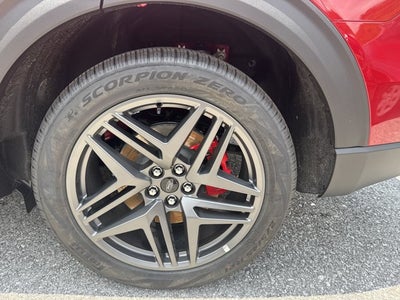 2026 Ford Explorer ST-LINE 4WD
