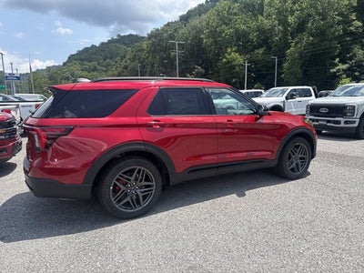 2026 Ford Explorer ST-LINE 4WD