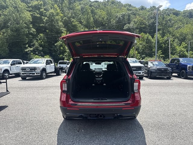 2026 Ford Explorer ST-LINE 4WD