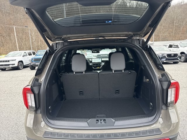 2026 Ford Explorer ST 4WD