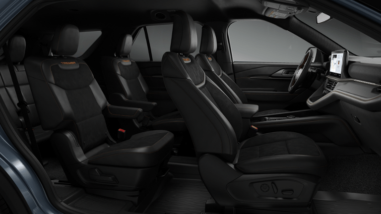 2026 Ford Explorer TREMOR 4WD