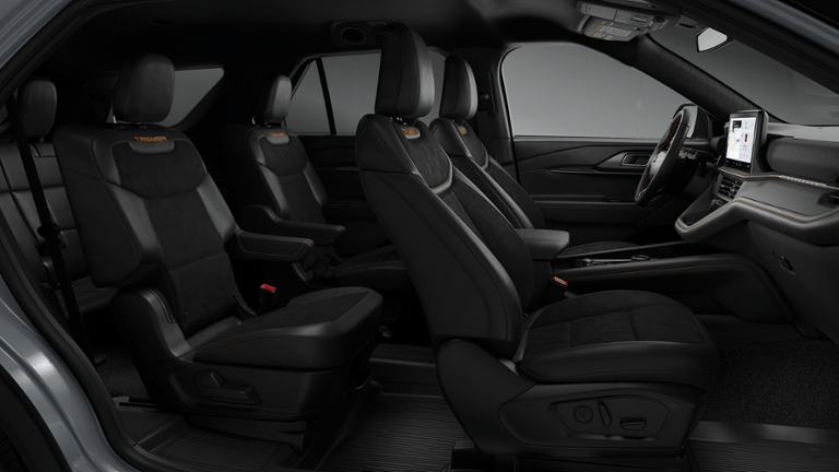 2026 Ford Explorer TREMOR 4WD