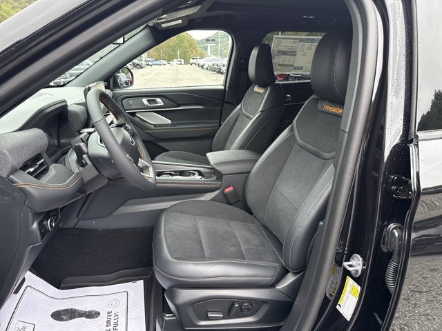 2027 Ford Explorer TREMOR 4WD