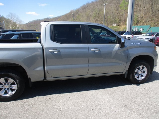 2026 Chevrolet Silverado 1500 "4WD CREW CAB 147"" LT W/1L"