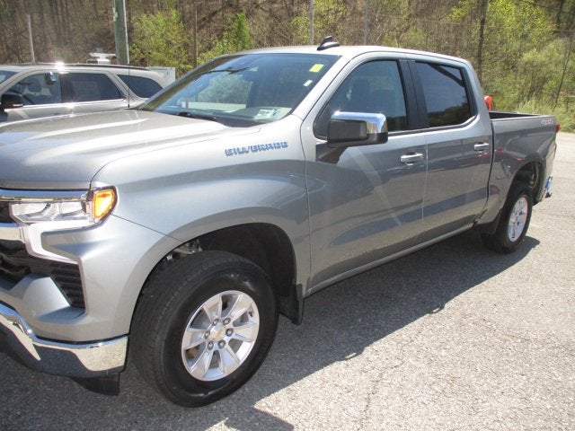 2026 Chevrolet Silverado 1500 "4WD CREW CAB 147"" LT W/1L"