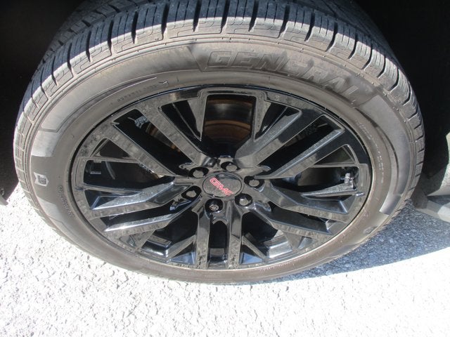 2023 GMC Yukon XL 4WD 4DR SLT