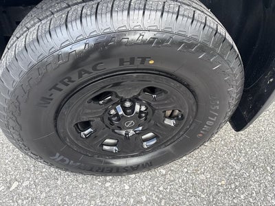 2024 Nissan Frontier CREW CAB 4X4 S