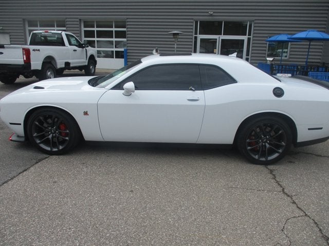2023 Dodge Challenger R/T SCAT PACK RWD