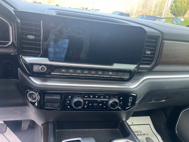 2024 Chevrolet Silverado 1500 "4WD CREW CAB 147"" HIGH CO"