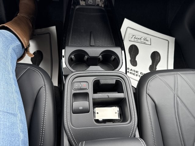 2025 Ford Mustang Mach-E SELECT AWD