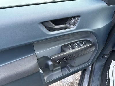 2025 Ford Maverick XL AWD SUPERCREW