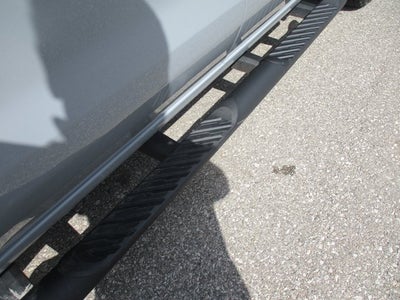 2024 Chevrolet Silverado 1500 "4WD CREW CAB 147"" LT TRAI"